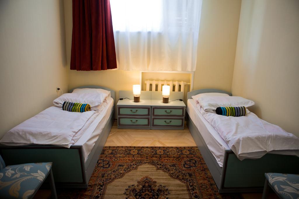 טביליסי Hostel Mountain 13 מראה חיצוני תמונה